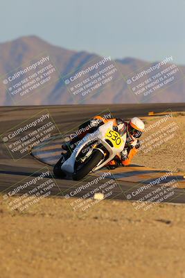 media/Dec-16-2023-CVMA (Sat) [[bb38a358a2]]/Race 13 Amateur Supersport Middleweight/